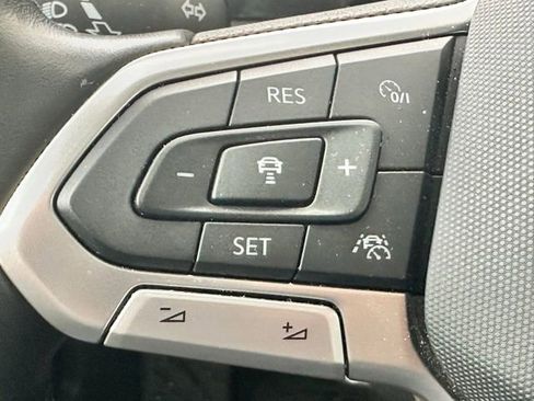 Used 2022 Volkswagen Jetta SEL image 11