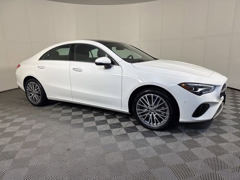 Certified 2025 Mercedes-Benz CLA 250 4MATIC image 7