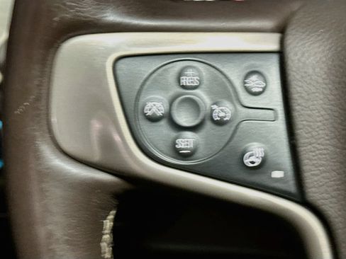 Used 2018 GMC Yukon XL Denali w/ Denali Ultimate Package AWD/4WD image 32