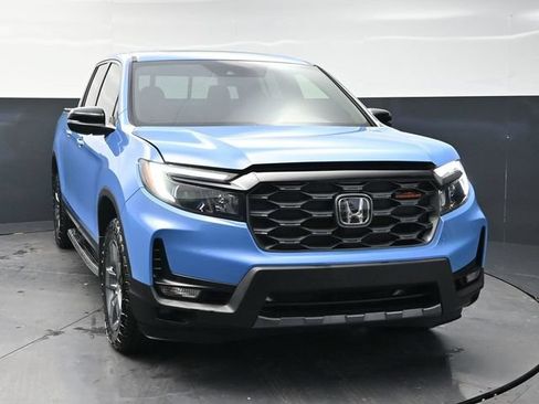 Used 2024 Honda Ridgeline TrailSport image 2