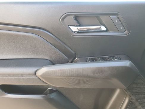 Used 2023 GMC Canyon Elevation image 15