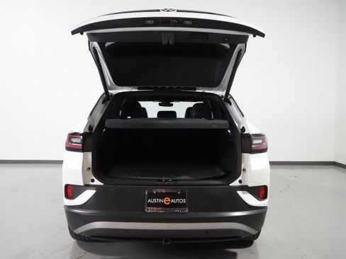 Used 2023 Volkswagen ID.4 Pro S Plus image 41