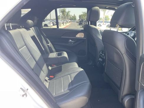Used 2021 Mercedes-Benz GLE 350 4MATIC image 28