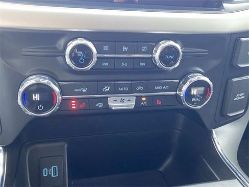 Certified 2021 Ford F150 XLT w/ Equipment Group 302A High image 25