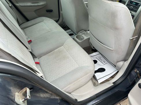 Used 2009 Pontiac G5 image 11