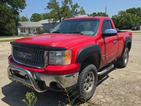 Used 2008 GMC Sierra 1500 SLE w/ Z71 Off-Road Package AWD/4WD image 4