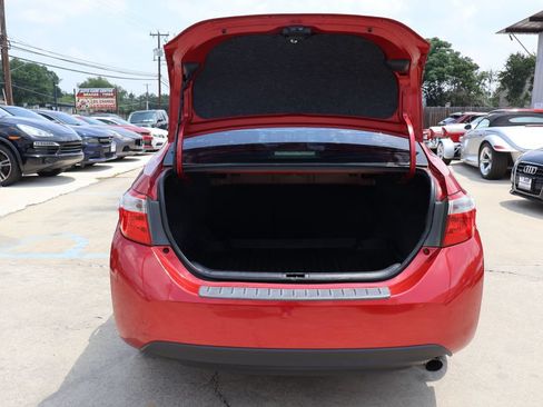 Used 2016 Toyota Corolla S FWD image 18