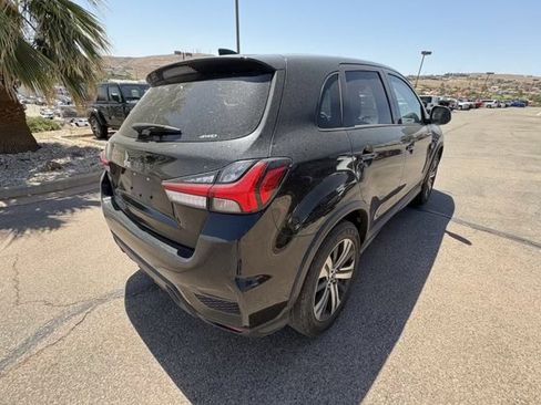 Used 2025 Mitsubishi Outlander Sport AWD image 5