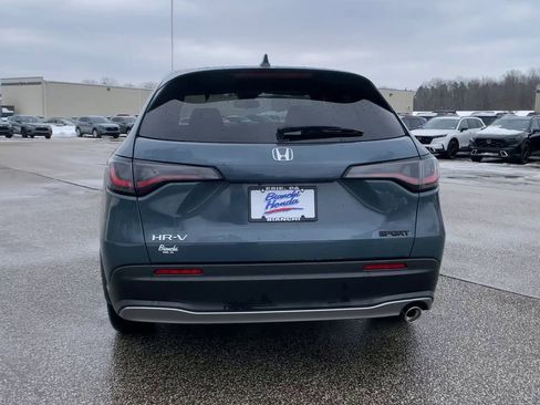 Used 2024 Honda HR-V Sport image 8