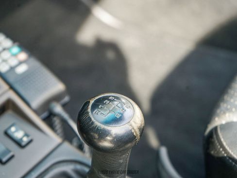 Used 1998 Porsche 911 Carrera image 50