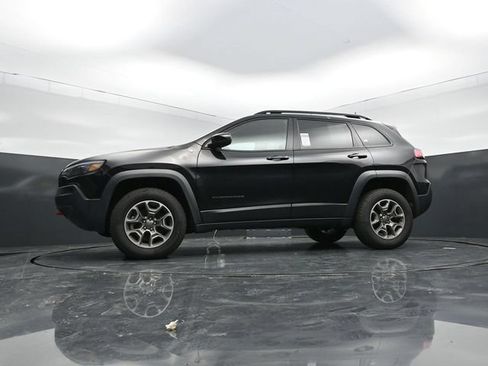 Used 2022 Jeep Cherokee Trailhawk AWD/4WD image 45