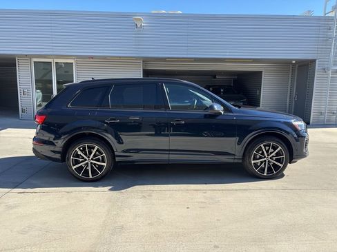 Used 2025 Audi Q7 2.0T Premium Plus w/ Premium Plus Package image 4