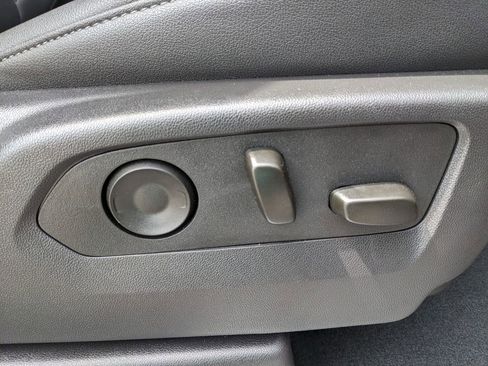 Used 2026 Chevrolet Silverado 1500 LTZ w/ LTZ Premium Package image 58