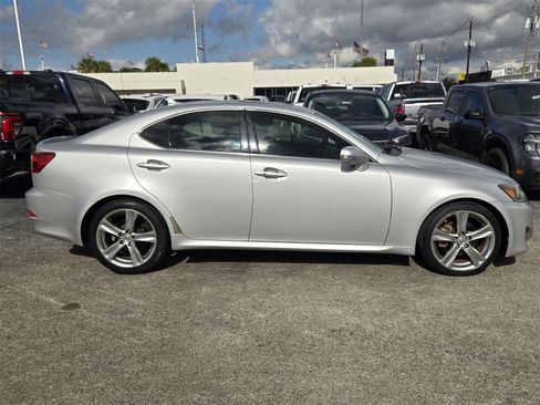 Used 2012 Lexus IS 250 image 4