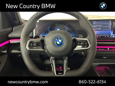 New 2026 BMW 550e xDrive w/ Premium Package image 15