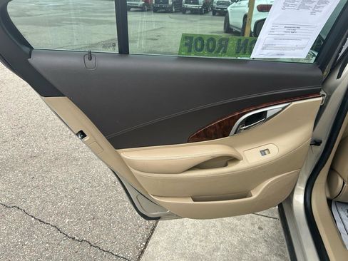 Used 2010 Buick LaCrosse CXL image 13