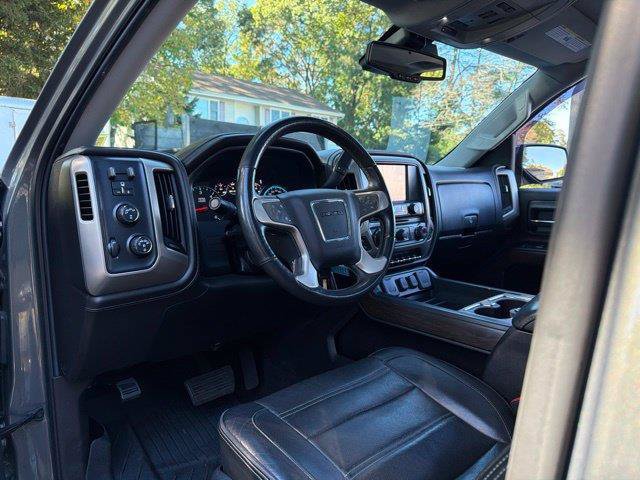 Used 2017 GMC Sierra 1500 Denali w/ Denali Ultimate Package AWD/4WD image 29
