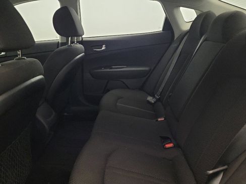 Used 2019 Kia Optima LX image 18