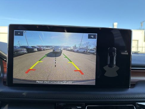 Certified 2022 Lincoln Nautilus Reserve w/ Luxury Package image 25