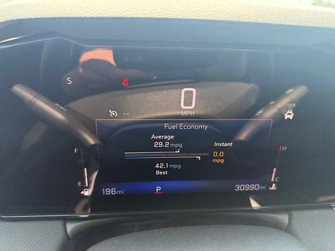 Used 2025 Chevrolet TrailBlazer LT FWD image 25