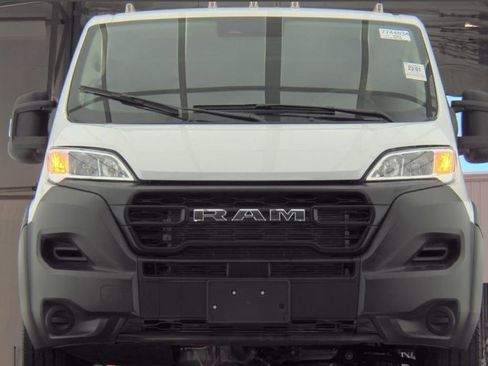 Used 2025 RAM ProMaster 1500 FWD image 2