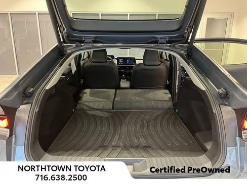 Used 2024 Toyota Prius Prime Premium image 25