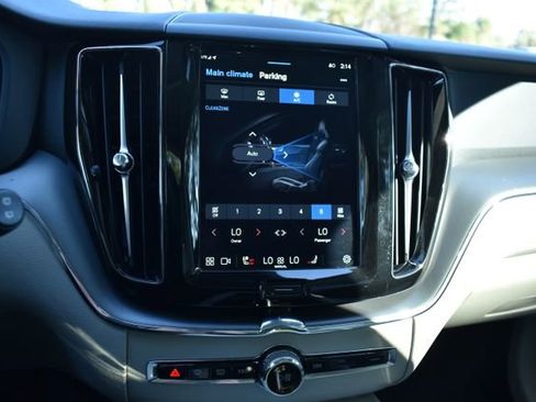 New 2024 Volvo XC60 T8 Core w/ Protection Package Premier image 30