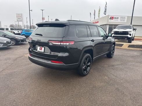 New 2025 Jeep Grand Cherokee L Limited w/ Black Appearance Package image 13