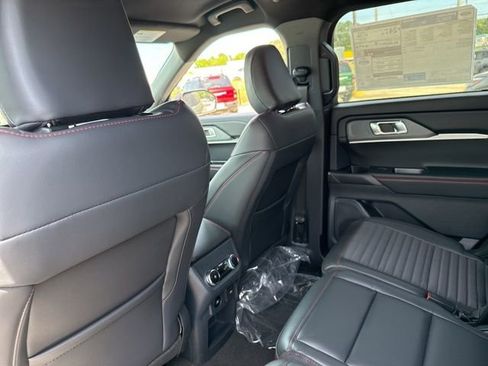 New 2026 Ford Explorer ST-Line image 24