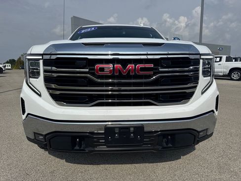 Used 2023 GMC Sierra 1500 SLT w/ SLT Premium Package image 9