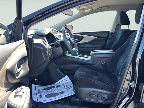Used 2018 Nissan Murano SV w/ Cargo Package AWD/4WD image 18