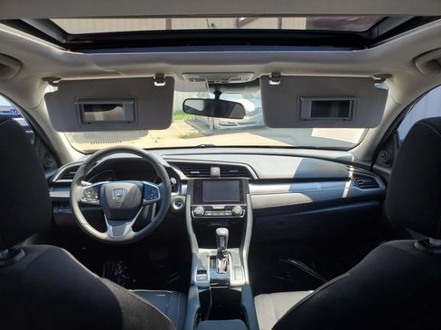 Used 2016 Honda Civic EX image 2
