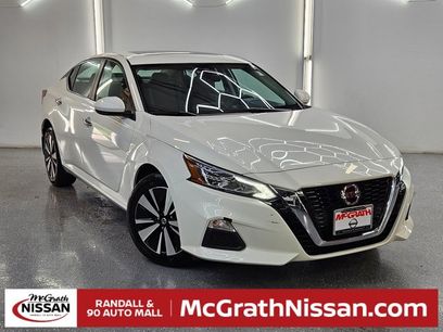 Certified 2021 Nissan Altima 2.5 SV w/ SV Premium Package