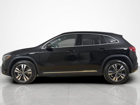 Used 2026 Mercedes-Benz GLA 250 image 2