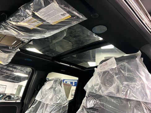 Used 2025 Ford F150 Raptor w/ Equipment Group 803A Raptor R image 26