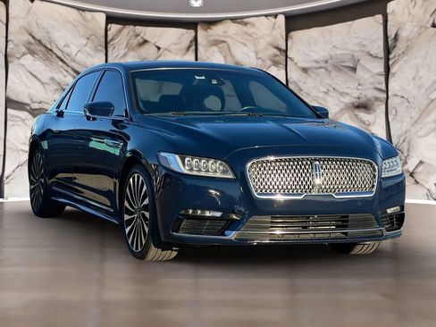 Used 2017 Lincoln Continental Black Label w/ Rear-seat Package image 3