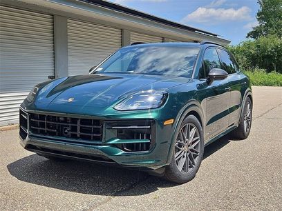 New 2025 Porsche Cayenne GTS