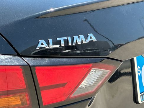Used 2022 Nissan Altima 2.5 SV FWD image 27