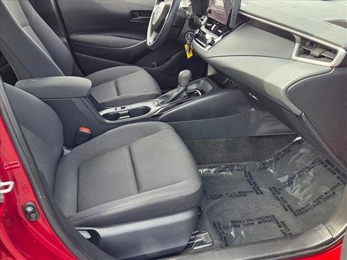 Used 2024 Toyota Corolla LE image 20