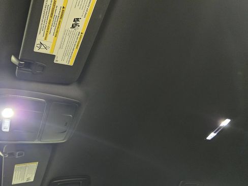 New 2026 Chevrolet Equinox RS w/ Convenience Package III FWD image 27