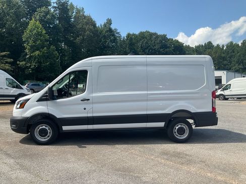 New 2026 Ford Transit 250 148 Medium Roof RWD image 8