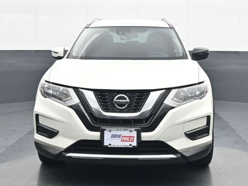 Used 2020 Nissan Rogue S w/ Special Edition Package image 1