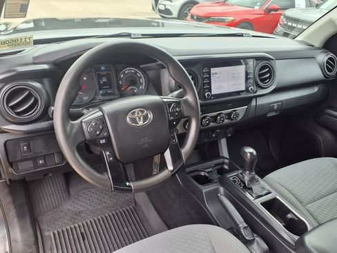 Used 2021 Toyota Tacoma SR AWD/4WD image 10