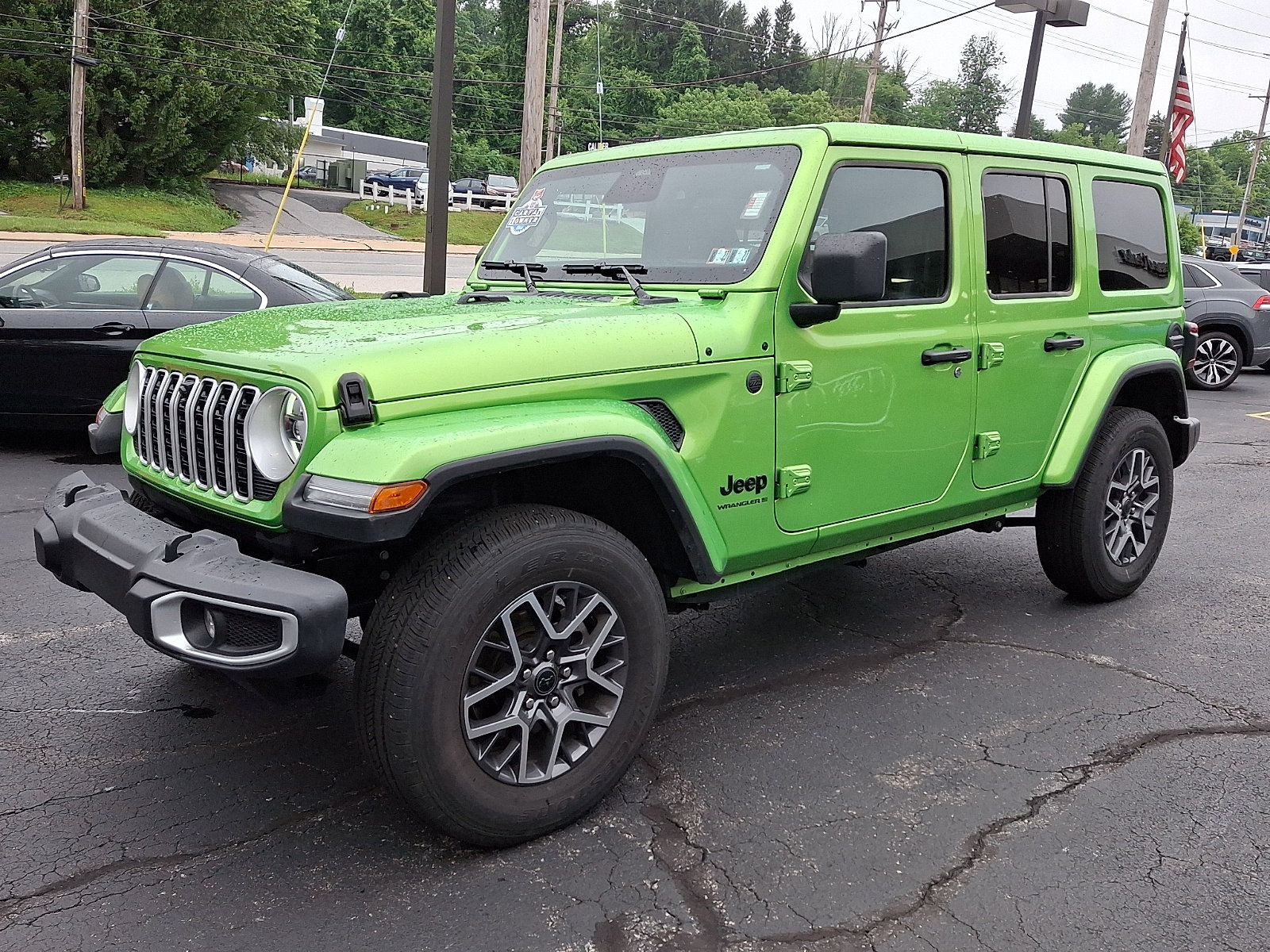 Certified 2026 Jeep Wrangler Unlimited Sahara w/ Safety Group AWD/4WD image 3