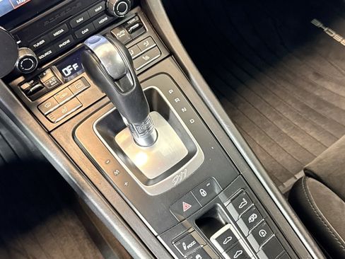 Used 2018 Porsche 911 Carrera GTS image 16