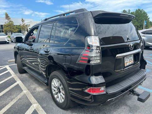 Certified 2023 Lexus GX 460 w/ Black Line Special Edition AWD/4WD image 6