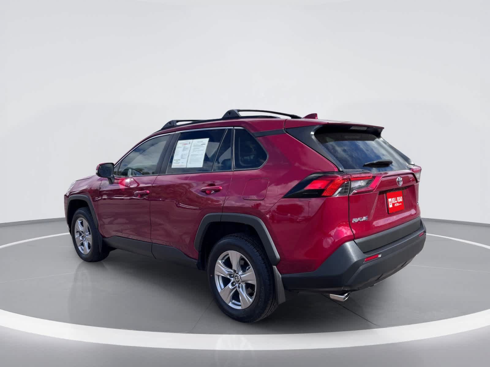 Used 2024 Toyota RAV4 XLE w/ Convenience Package FWD image 6