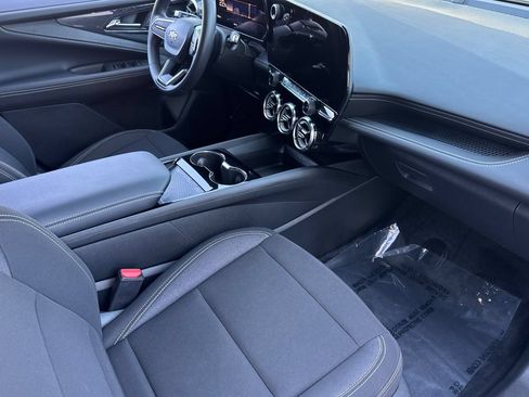 Used 2026 Chevrolet Blazer EV LT FWD image 19