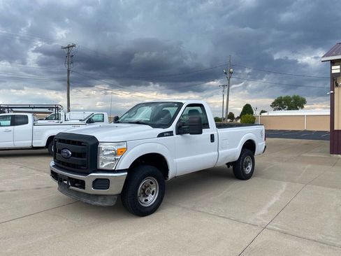 Used 2015 Ford F250 XL image 3