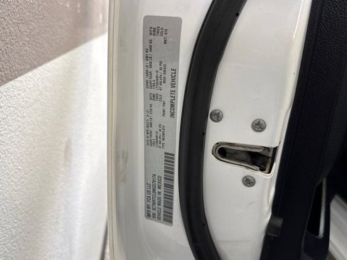 Used 2021 RAM 3500 Tradesman w/ Chrome Appearance Group image 81